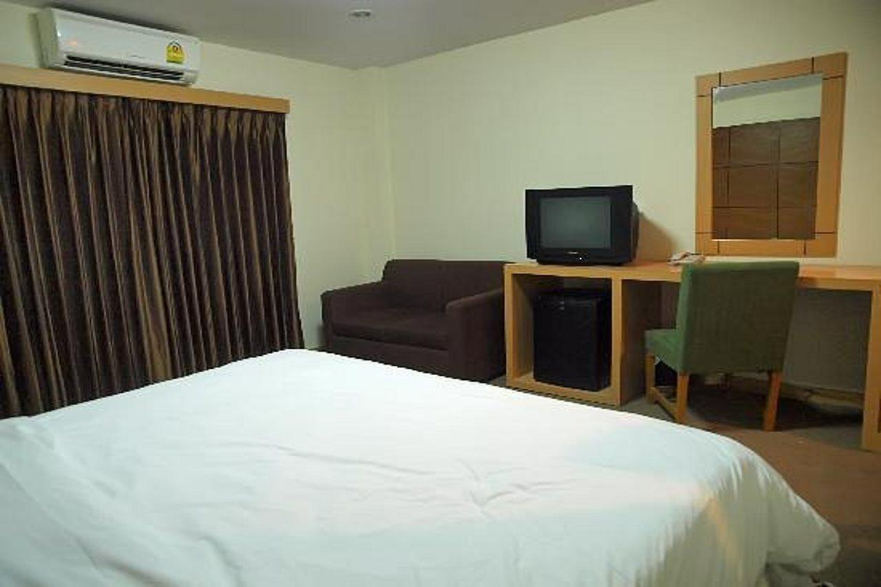 Myqxpress.Chaweng Hotel Koh Samui Bagian luar foto