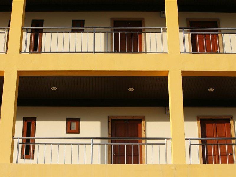 Myqxpress.Chaweng Hotel Koh Samui Bagian luar foto