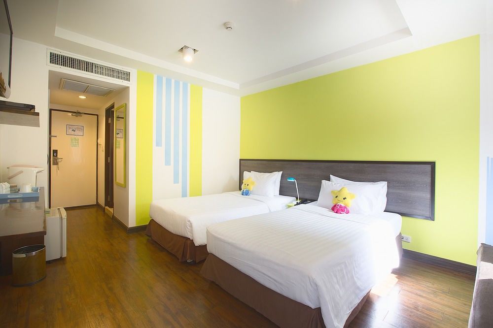 Myqxpress.Chaweng Hotel Koh Samui Bagian luar foto